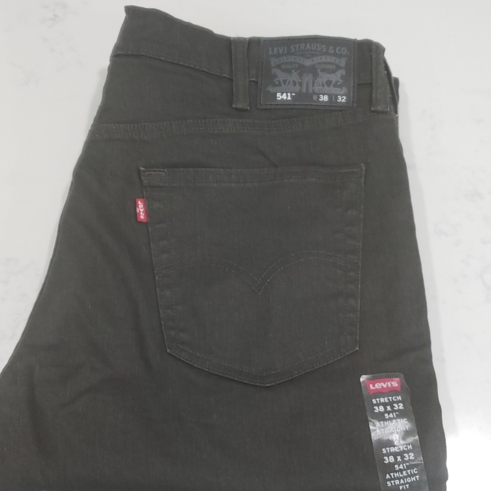 Levi Strauss 541 Athletic Fit